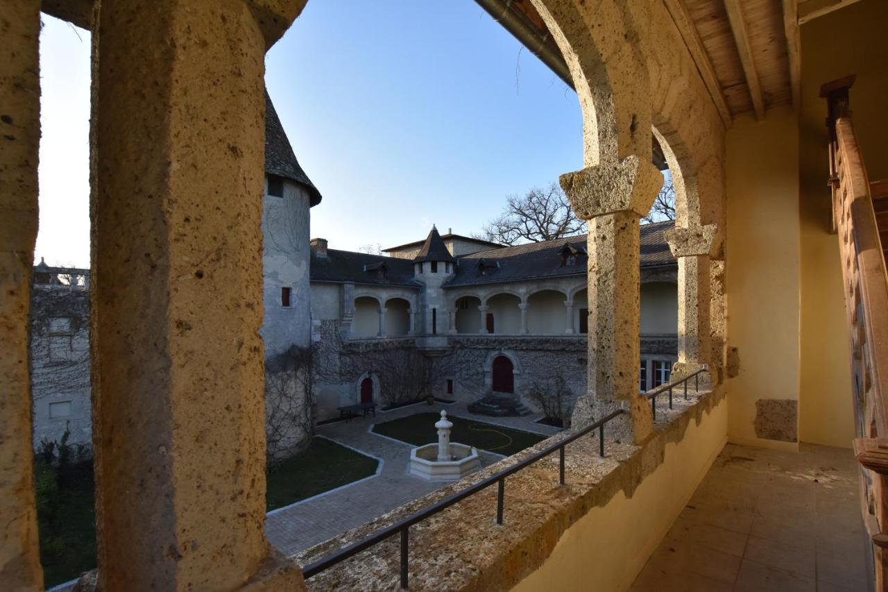 Château De Laroche Vianne Quarto foto